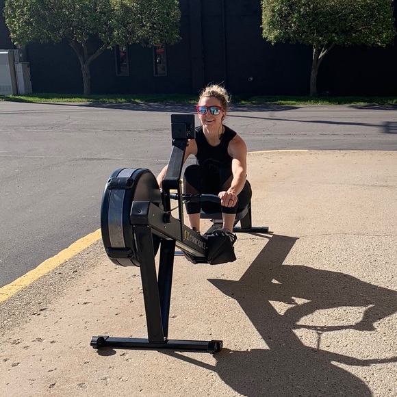 Meet your seller/buyer ๐ - Picture 4 of 6